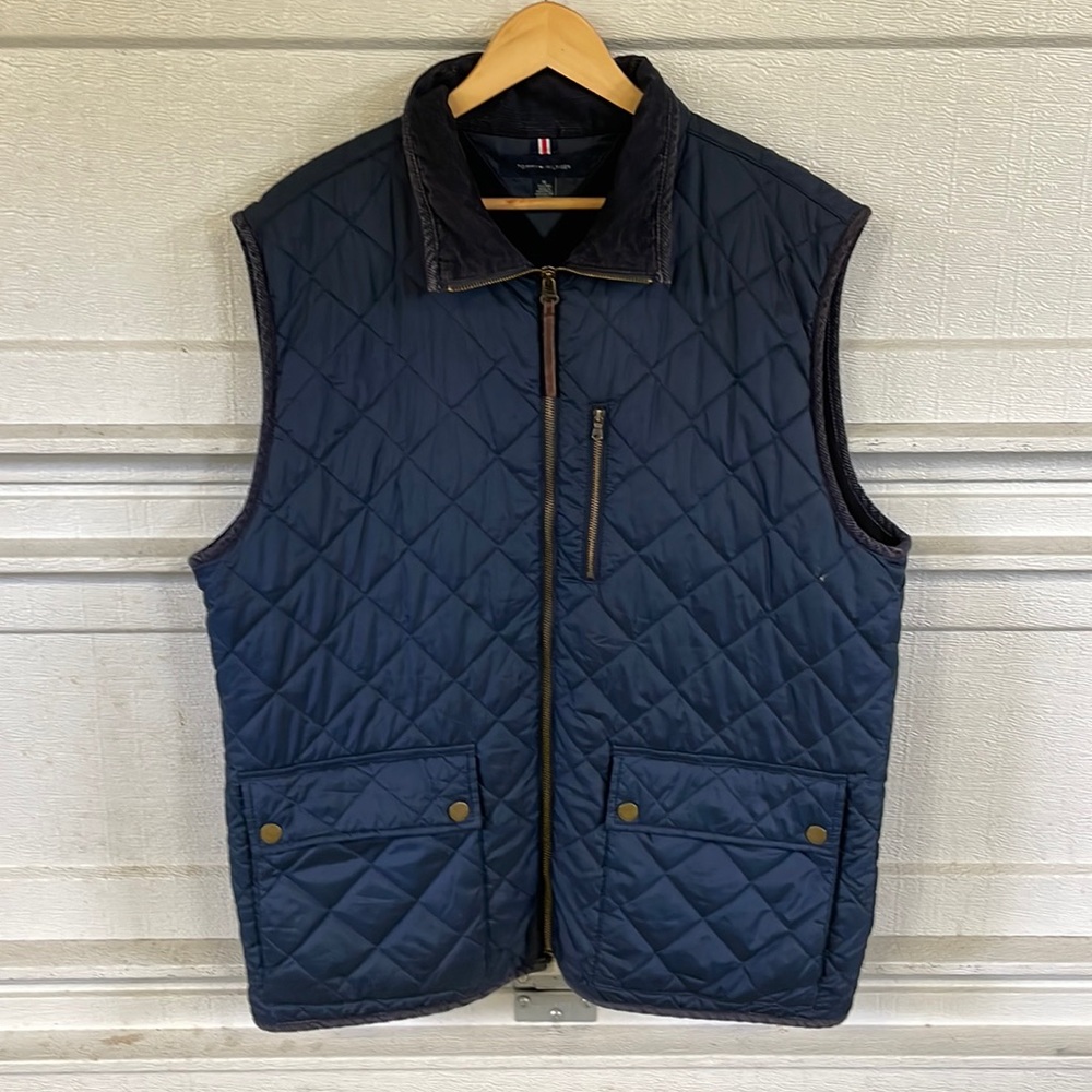 Tommy Hilfiger quilted vest with fleece liner size XL